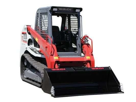 Takeuchi TL8 con Benna miscelatrice e Trinciasarmenti Foto 1