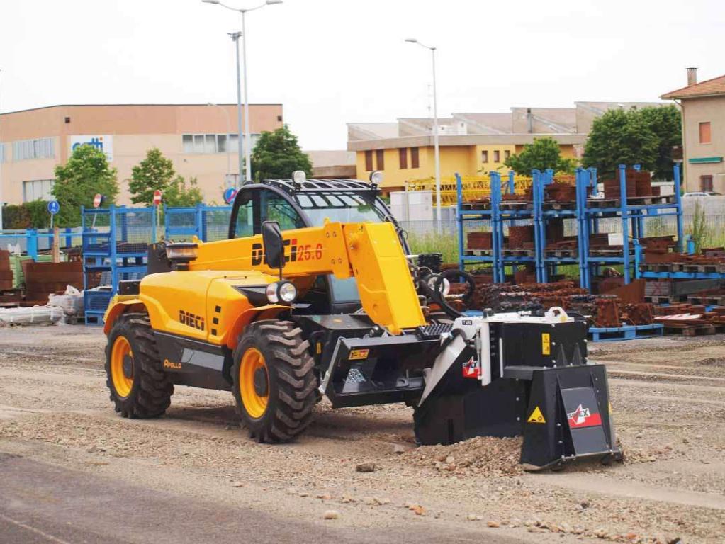Dieci Apollo 25.6 Foto 1