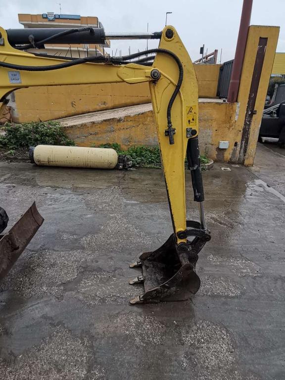 New Holland E18B Foto 2