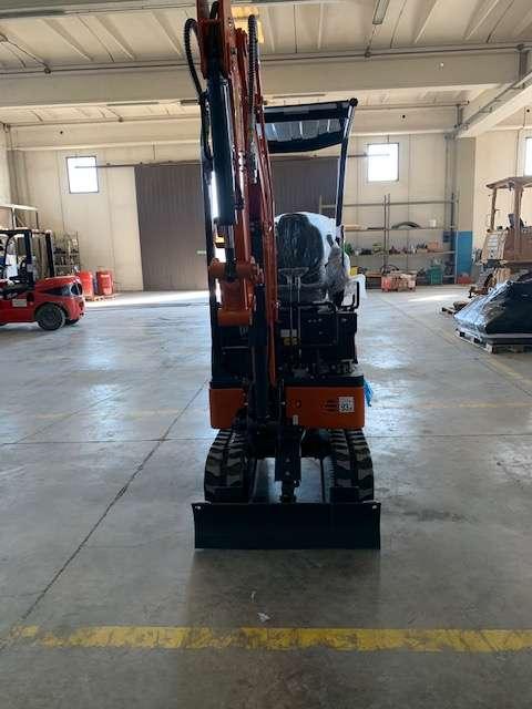 Hitachi ZX17U 6 YSR Foto 6