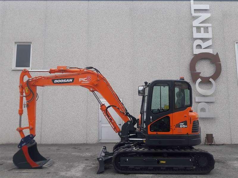 Develon DX85R - 3 Foto 1