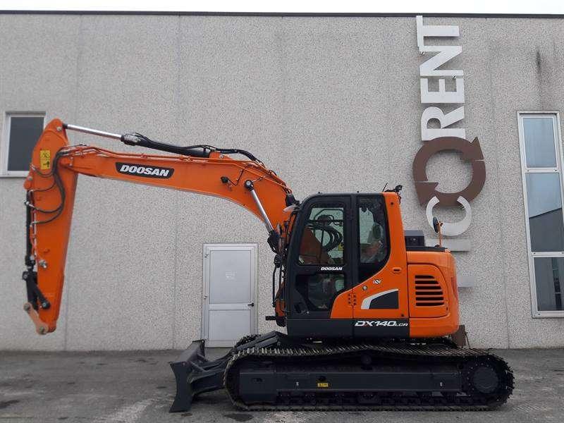 Develon DX140LCR - 5 Foto 1
