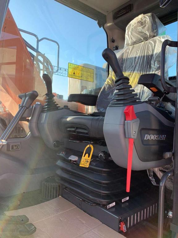 Develon DX 140 LCR Foto 6