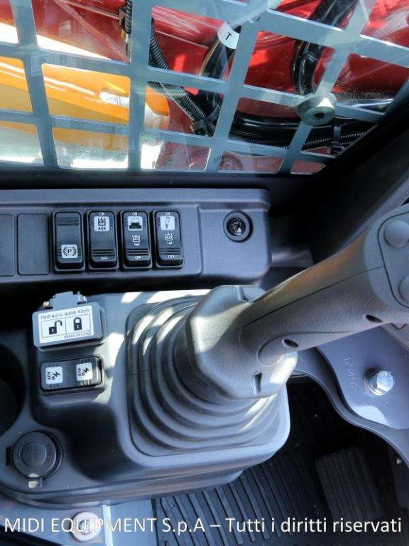 Takeuchi TL8R-2 Foto 4
