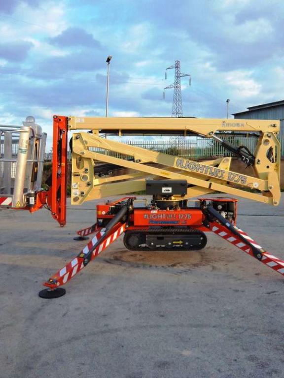 Hinowa Lightlift 17.75 Foto 1