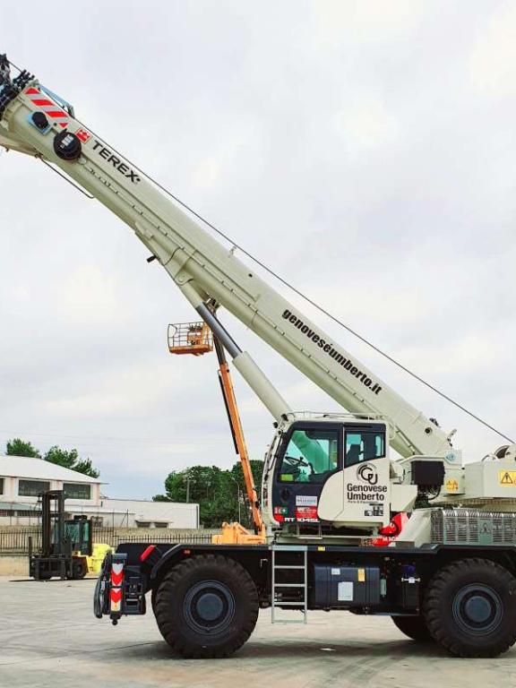 Terex RT 1045 Foto 2