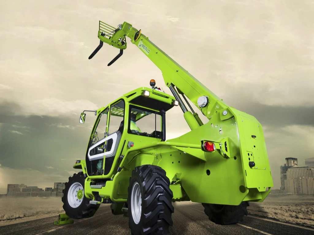Merlo Sollevatore telescopico rotativo Foto 23