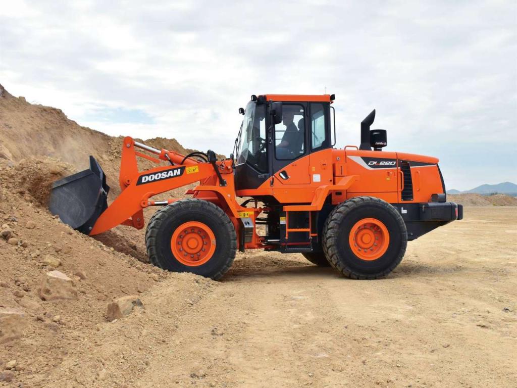 Doosan DL220-5 Foto 1