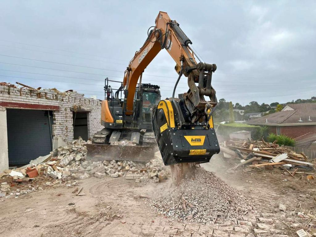 MB CRUSHER BF70.2 S4 Foto 3