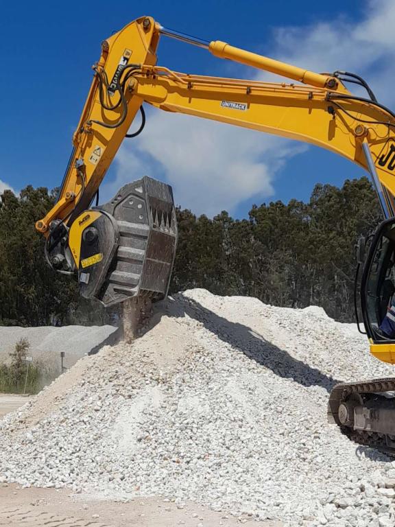 MB CRUSHER BF90.3 S4 Foto 2