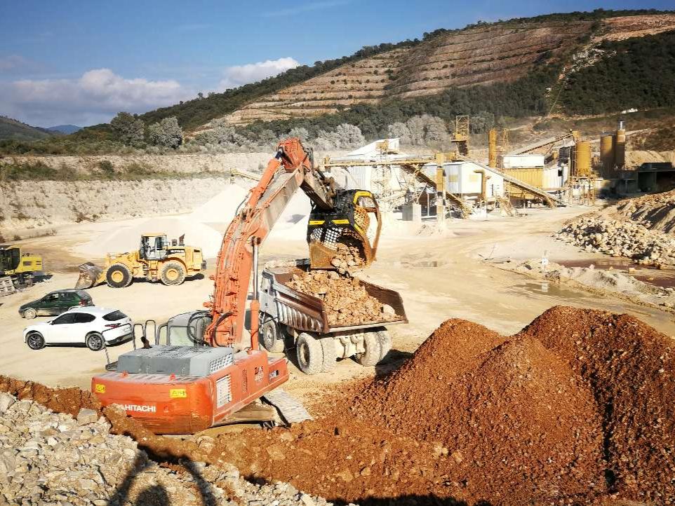 MB CRUSHER MB-S23 Foto 1