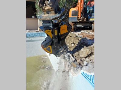MB CRUSHER MB-P380