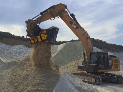 MB CRUSHER MB-HDS323 a noleggio presso MB Crusher