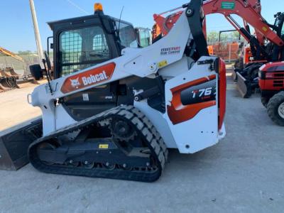 Bobcat T76 a noleggio presso Commerciale Adriatica Srl