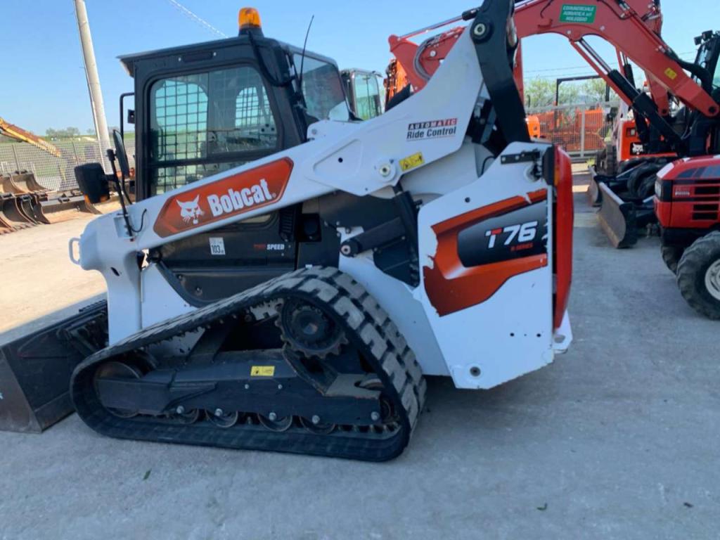 Bobcat T76 Foto 1